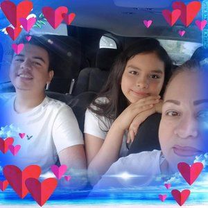 Meet your Posher, Yolanda